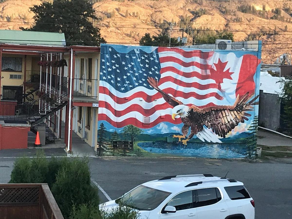 Camaray Motel Oroville Bagian luar foto